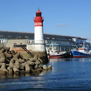 Au Bout Du Port , Guilvinec France